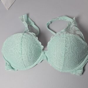 EUC PINK Victoria's Secret Mint Lace Push-up Bra Sz 36C